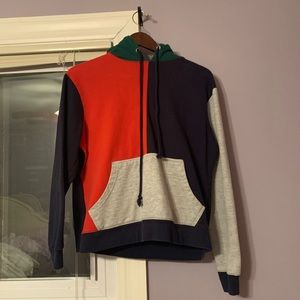 UNIQUE VINTAGE SWEATER